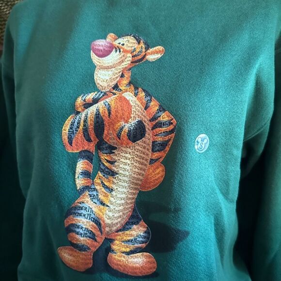 Vintage New with Tags Disney Winnie the Pooh Tigger Green Crewneck Sweatshirt - Picture 2 of 8